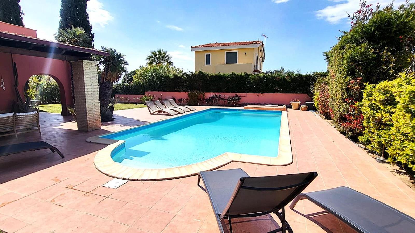 Villa Casa Del Sol With Private Pool Szúnio Kültér fotó
